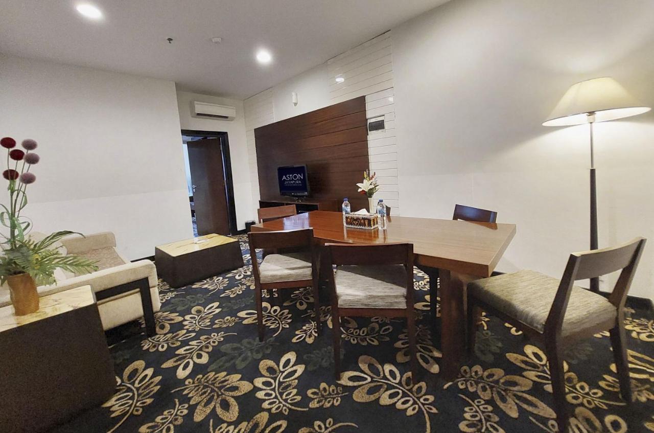 Aston Jayapura Hotel And Convention Center Exterior photo