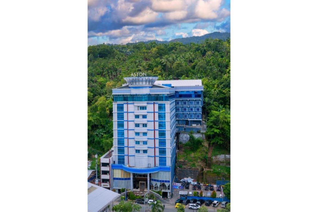 Aston Jayapura Hotel And Convention Center Exterior photo