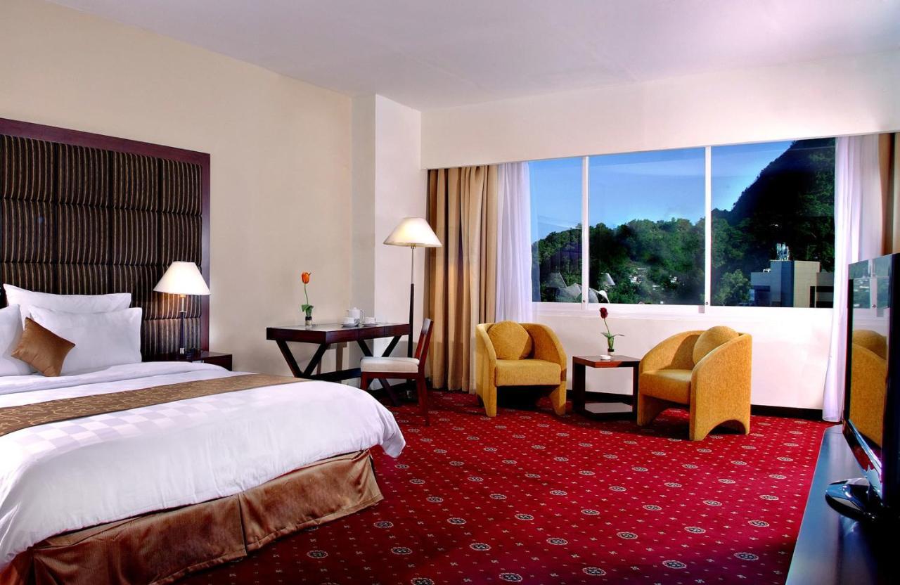 Aston Jayapura Hotel And Convention Center Exterior photo